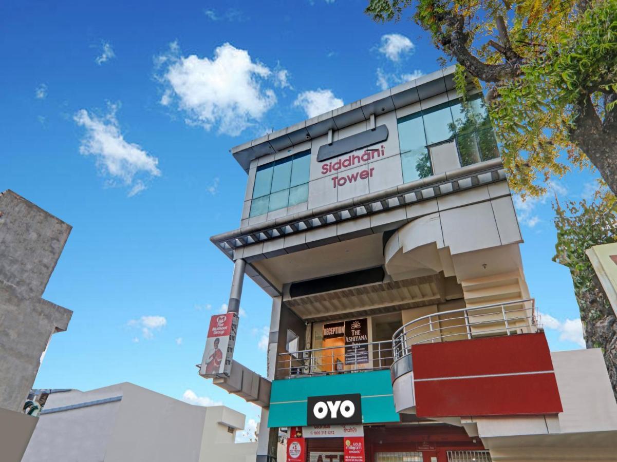 Hotel O The Ashiyana Inn ลัคเนา ภายนอก รูปภาพ