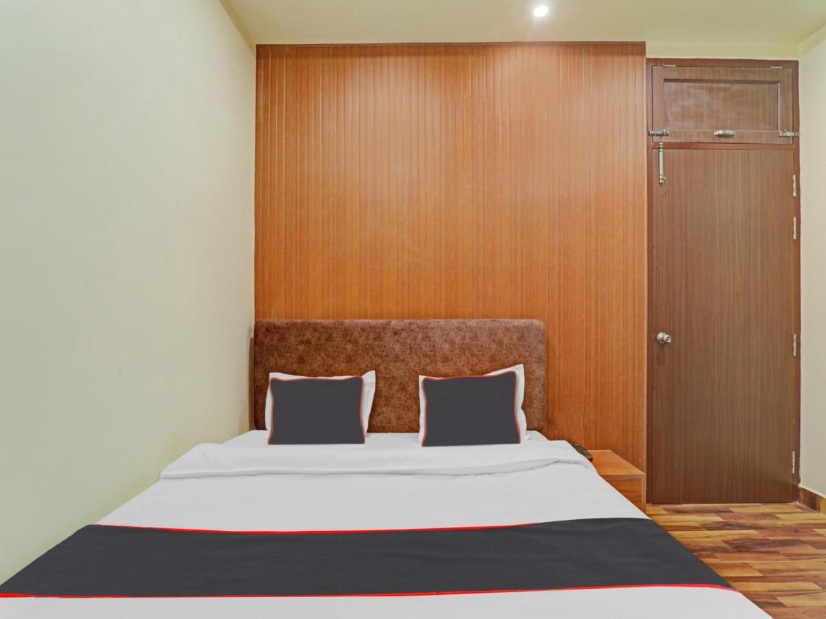 Hotel O The Ashiyana Inn ลัคเนา ภายนอก รูปภาพ